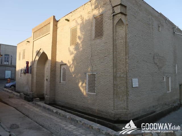 Экскурсия по Бухаре