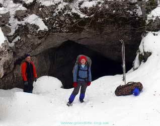 Вход в пещеру