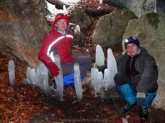 Ледяные сталагмиты