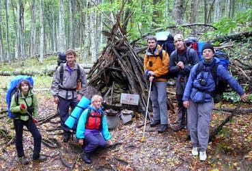 памятник Дедов куринь