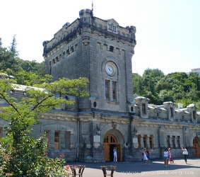 Старое здание завода